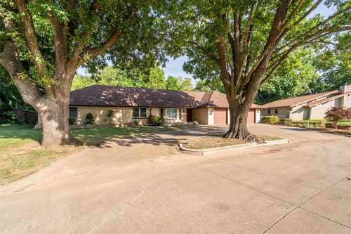 1324 Tarman Cir, Norman, OK, 73071-4846 | Card Image