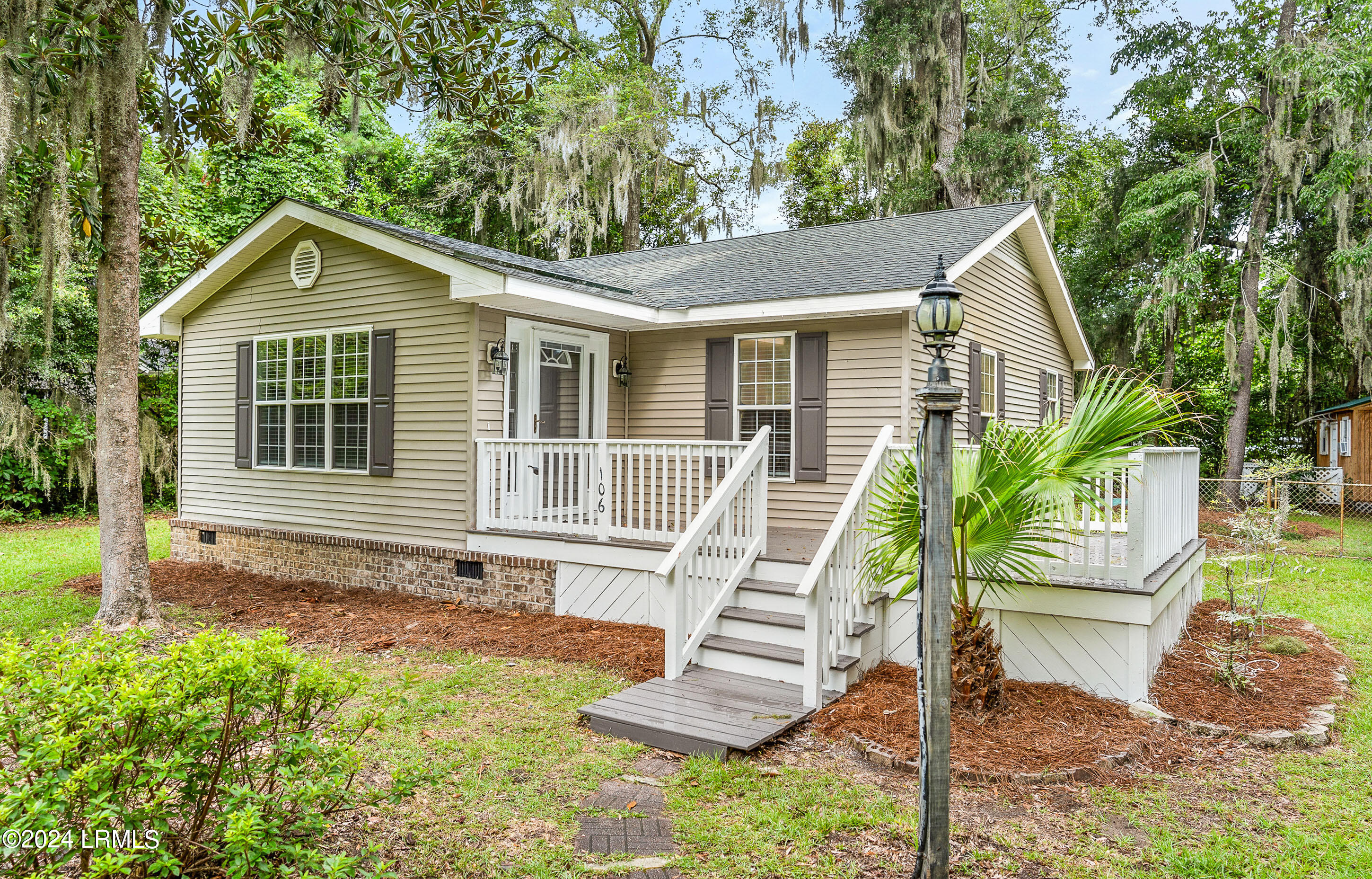 Verdier Rd, Beaufort, SC 29902