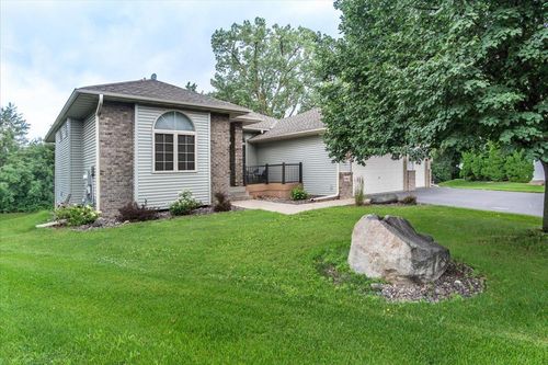 9813 Linden Ave N, Brooklyn Park, MN, 55443-1829 | Card Image