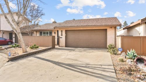 609 Edgebrook Court, Modesto, CA, 95354 | Card Image