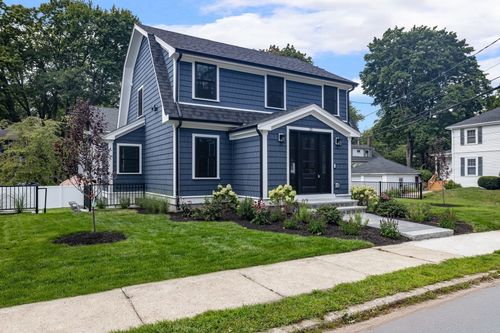 15 Pitts St, Natick, MA, 01760-4838 | Card Image