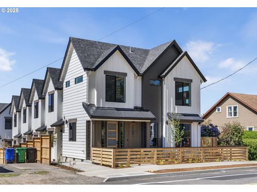 7-5181 Se 28th Ave, Portland, OR, 97202-4504 | Card Image
