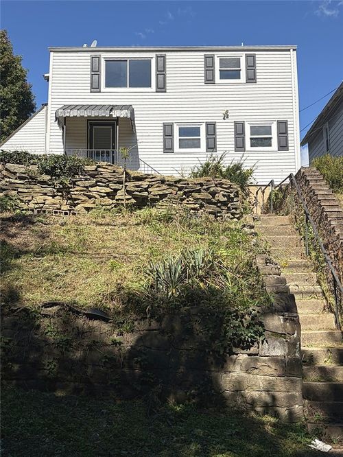 912 Hillsboro St, Pittsburgh, PA, 15204-2314 | Card Image