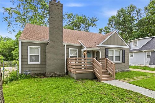 7315 Lydia Ave, Kansas City, MO, 64131-1813 | Card Image
