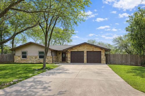 108 Belaire Cir, Round Rock, TX, 78664-7560 | Card Image