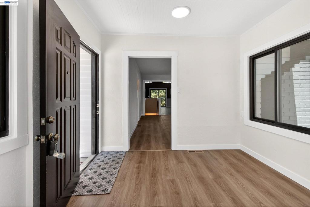 Residential in Hayward 4