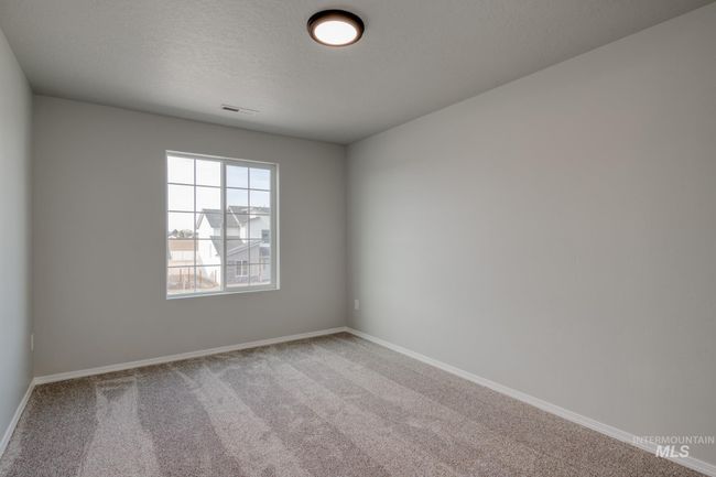 16888 Dunning Way, House other with 5 bedrooms, 3 bathrooms and 3 parking in Caldwell ID | Image 16