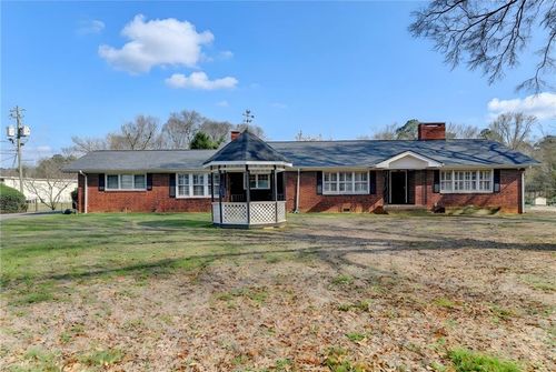 8 Highland Ln, Cartersville, GA, 30120-2417 | Card Image