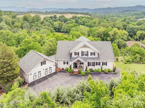 18 Adas Way, Weaverville, NC, 28787-8869 | Card Image