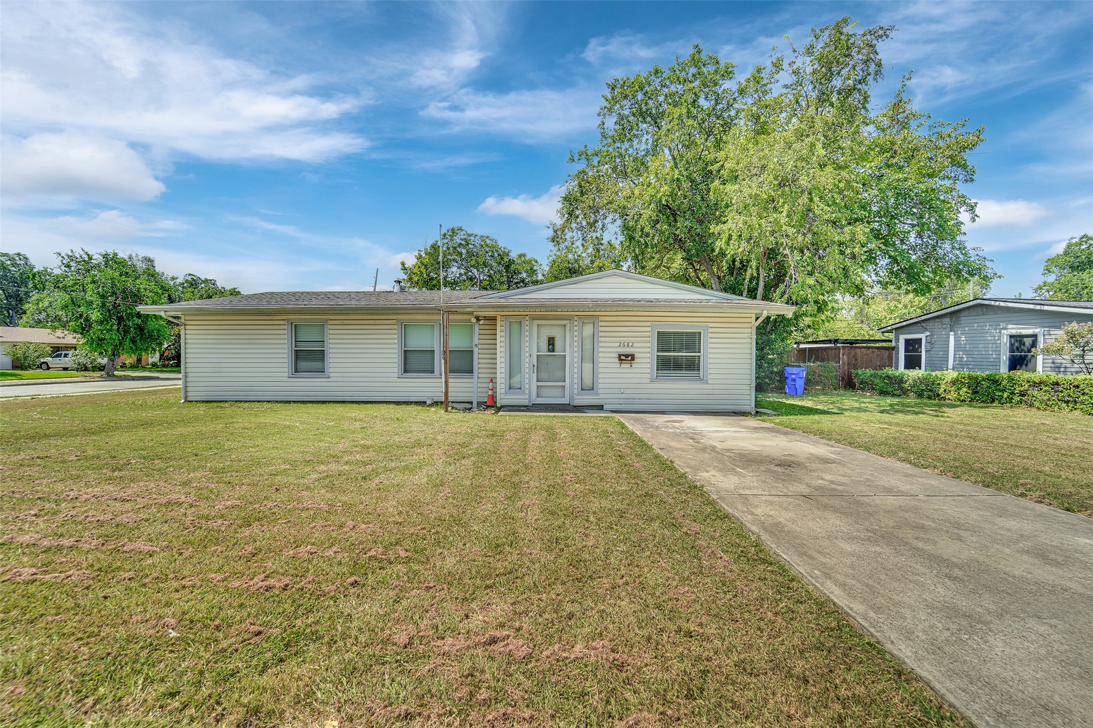 Residential Lease in Farmers Branch