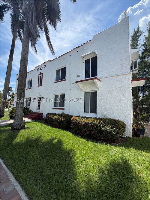 1-817 Tyler St, Hollywood, FL, 33019-1328 | Card Image
