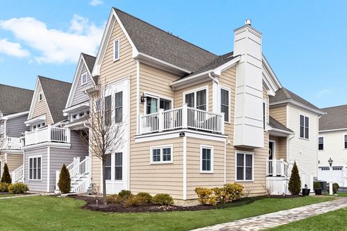 9-9 Sunflower Way, Plymouth, NH, 03260 | Card Image