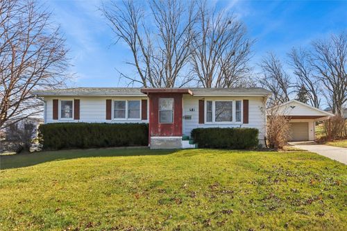 601 Hampton Dr, Williamsburg, IA, 52361-9713 | Card Image