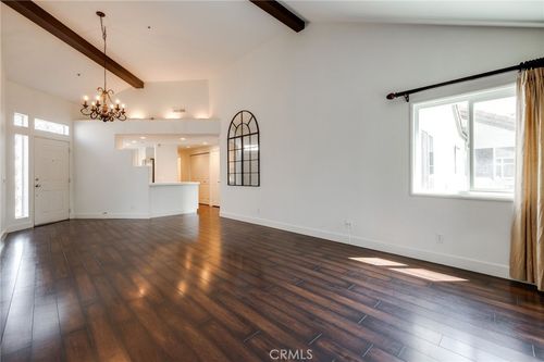 304-430 Lake St, Huntington Beach, CA, 92648-5295 | Card Image