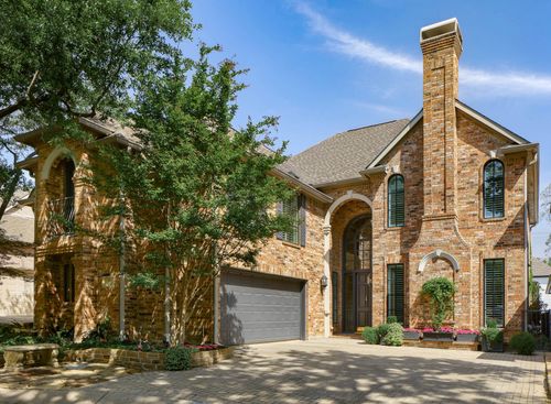 17 Ashton Ct, Dallas, TX, 75230-1977 | Card Image