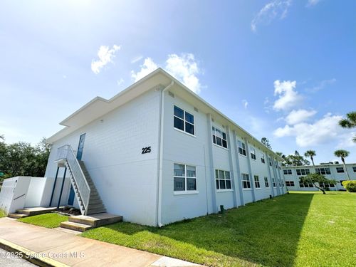 c2-207-225 Buccaneer Ave, Merritt Island, FL, 32952-2555 | Card Image