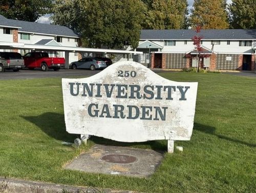 250 N Raymond Rd, Spokane Valley, WA, 99206-6830 | Card Image