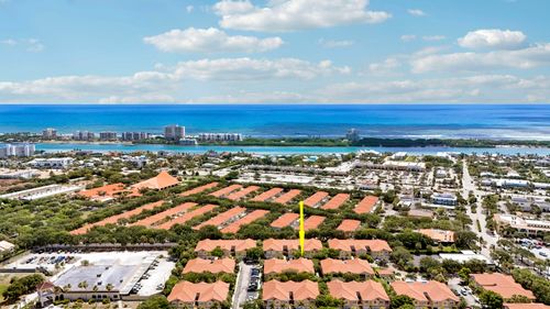 b-105 Lighthouse Cir, Tequesta, FL, 33469-4712 | Card Image