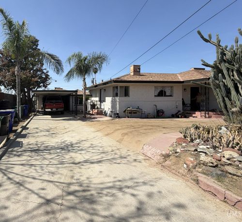 1320 El Serento Dr, Bakersfield, CA, 93306 | Card Image