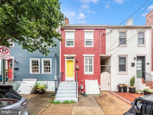 35 E 5th St, FREDERICK, MD, 21701-5207 | Card Image
