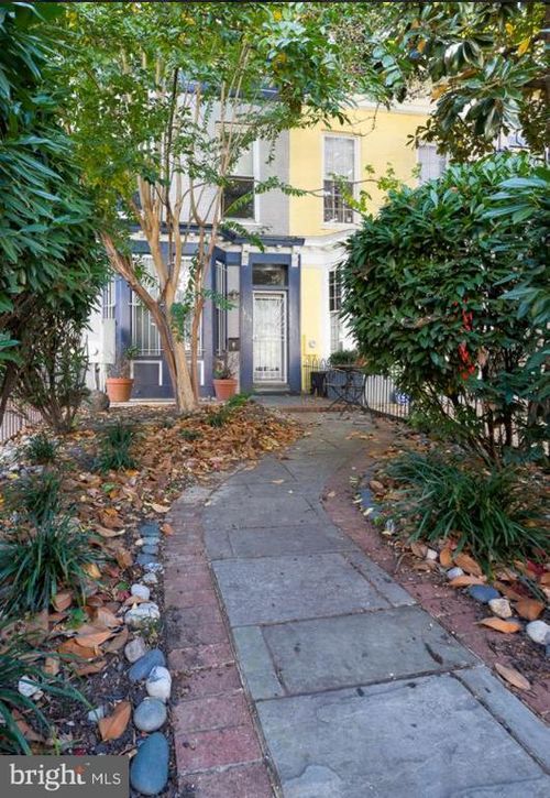 1434 T St Nw, WASHINGTON, DC, 20009-3906 | Card Image