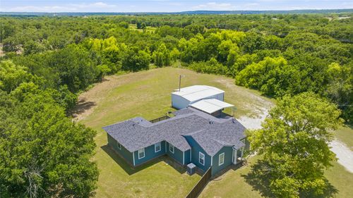 111 Medlan Chapel Rd, Graham, TX, 76450-6801 | Card Image
