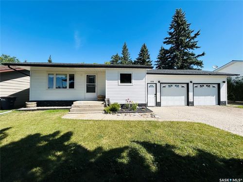 108 Wright Rd, Moosomin, SK, S0G3N0 | Card Image