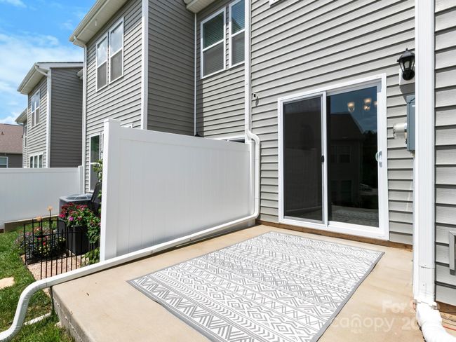 Patio | Image 29
