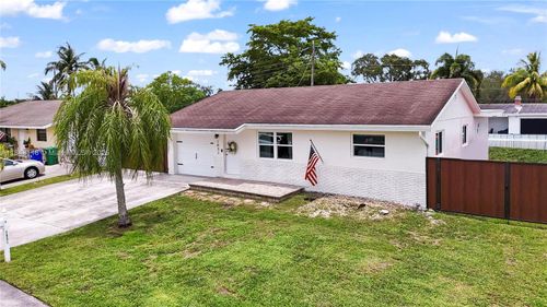 1831 Sw 98th Ter, Miramar, FL, 33025-1945 | Card Image