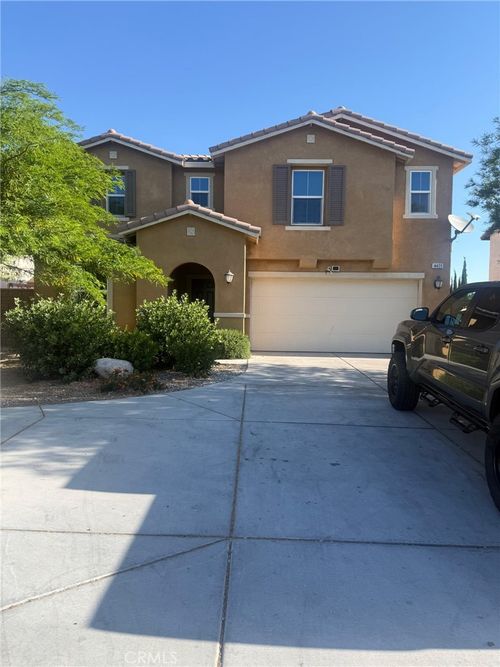14420 Tawney Ridge Ln, Victorville, CA, 92394-3210 | Card Image