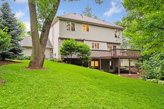 240 W Point Rd, House other with 4 bedrooms, 4 bathrooms and null parking in Excelsior MN | Image 32