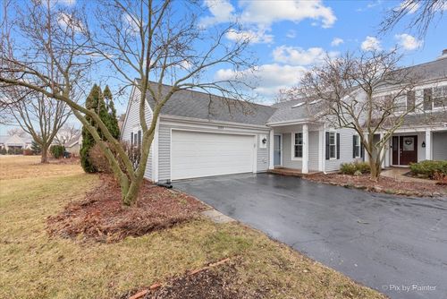 1095 Devonshire Ave, Naperville, IL, 60540-6271 | Card Image