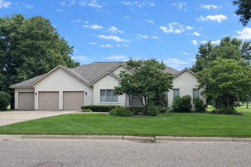 417 Golf Ter, Litchfield, MN, 55355-3207 | Card Image
