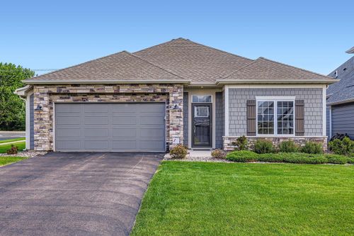 8880 Irving Blvd N, Lake Elmo, MN, 55042-4113 | Card Image