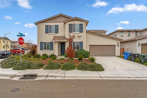 3095 Tower St, Manteca, CA, 95337-7267 | Card Image
