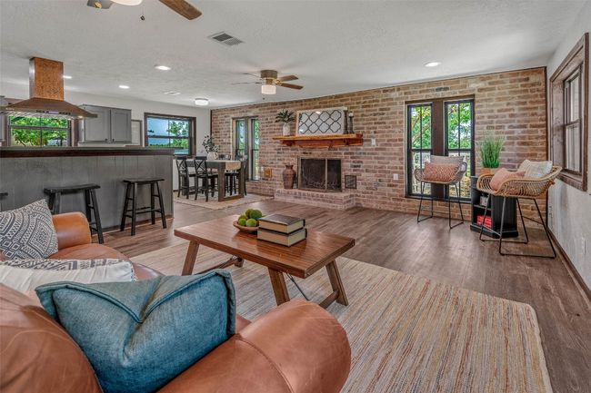 798 Lcr 703, House other with 3 bedrooms, 3 bathrooms and 1 parking in Kosse TX | Image 16
