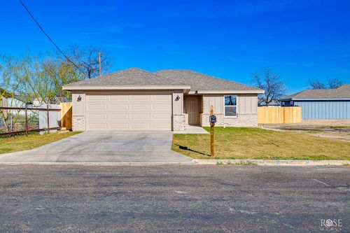 1608 N Oakes St, San Angelo, TX, 76903-3917 | Card Image