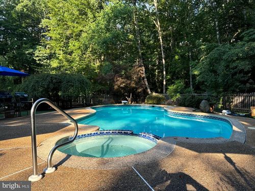 12586 Lake Coventry Dr, BEALETON, VA, 22712-7336 | Card Image