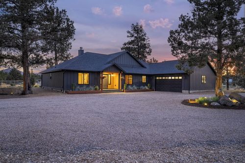 18180 2nd Ave, Bend, OR, 97703-9115 | Card Image