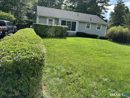 52 Ellsworth Dr, Bloomfield, CT, 06002-2813 | Card Image
