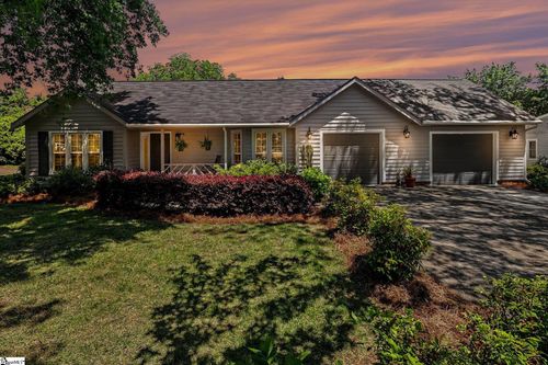 103 Walker Way, Simpsonville, SC, 29681-5435 | Card Image
