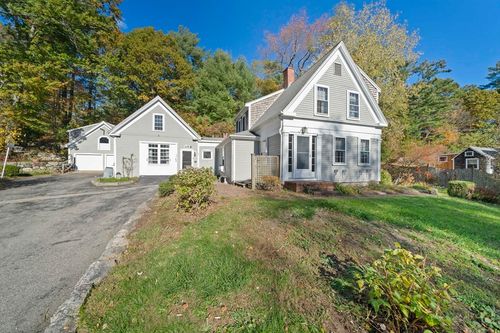 26 Church St, Norwell, MA, 02061-2732 | Card Image