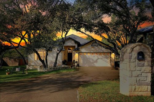 136 Champion Circle, Wimberley, TX, 78676 | Card Image