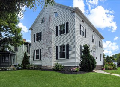 30 Elm Street, House other with 5 bedrooms, 3 bathrooms and 6 parking in Westerly RI | Image 3