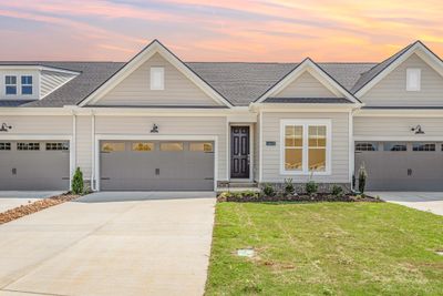 2513 Ashebrooke Court, Condo with 2 bedrooms, 2 bathrooms and 4 parking in Murfreesboro TN | Image 1