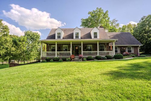 2075 Pinckard Pike, Versailles, KY, 40383-9605 | Card Image