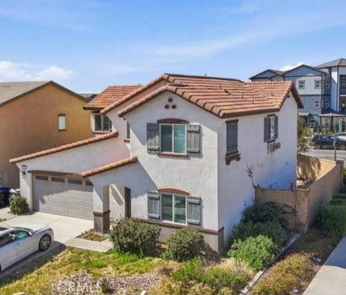 7512 Sleepy Creek Ave, Fontana, CA, 92336-2192 | Card Image