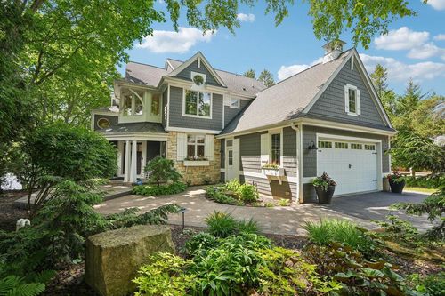 W343N6293 S Bayview Road, Oconomowoc, WI, 53066 | Card Image