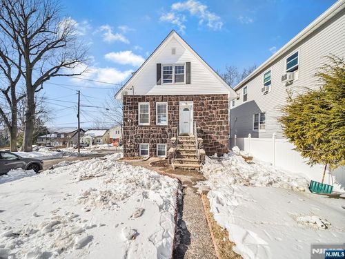 600 Studio Rd, Ridgefield, NJ, 07657-1921 | Card Image