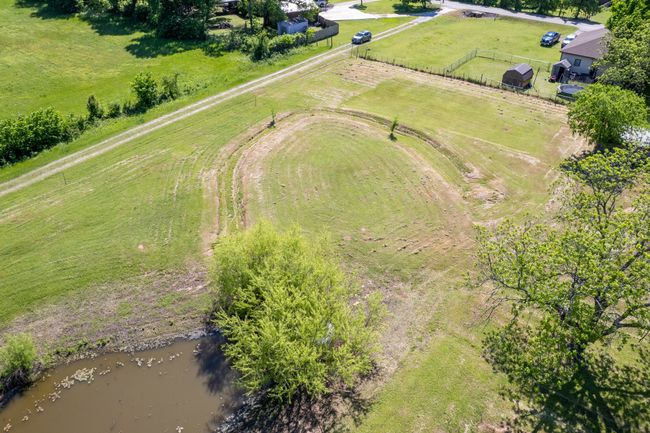 Aerial view of sparsely populated area with agricultural land | Image 18